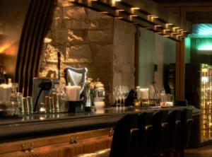 J.Sparrow Bar & Grill