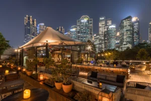 Langit Senayan Jakarta by Hutan Plataran